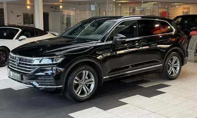 Gebraucht VW Touareg Elegance 286 PS (210 kW) 2023 Schwarz SUV