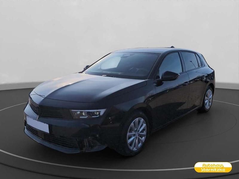 Lackierung schwarz perla nera/ Gebraucht 2024 Opel Astra GS Line Limousine | 28.495 € (Superpreis) - Bild 1/2
