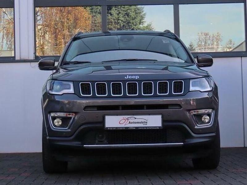Gebraucht Jeep Compass 150 PS (110 kW) 2021 Grau SUV