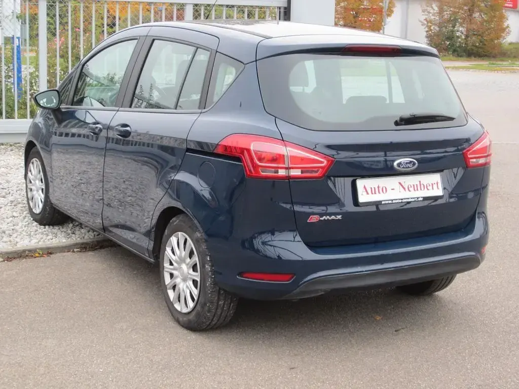 Używany Ford B-MAX Trend 90 KM (66 kW) 2017 Niebieski Minivan