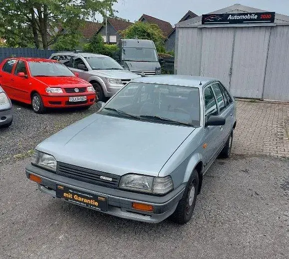 Gebraucht Mazda 323 60 PS (44 kW) 1989 Grau Kleinwagen
