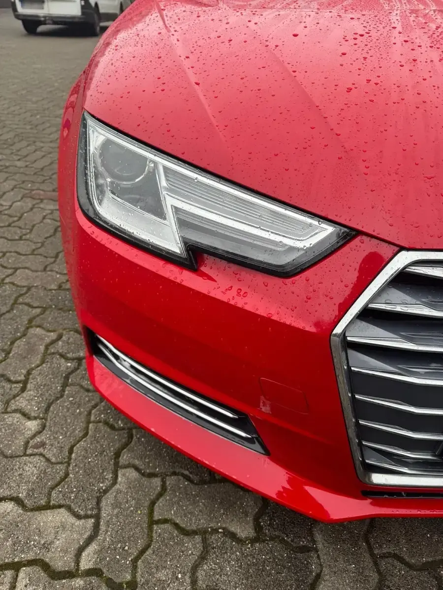 Gebraucht Audi A4 S-Line 150 PS (110 kW) 2018 Rot Kombi