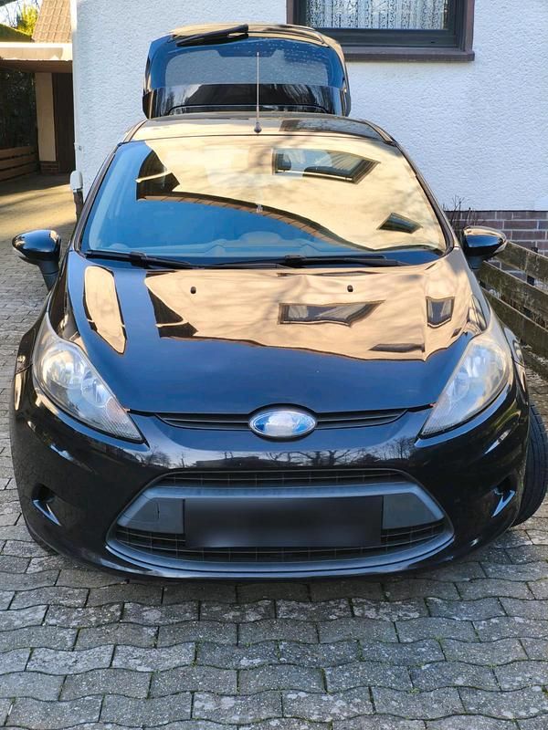 Gebraucht Ford Fiesta 97 PS (71 kW) 2009 Schwarz Kleinwagen
