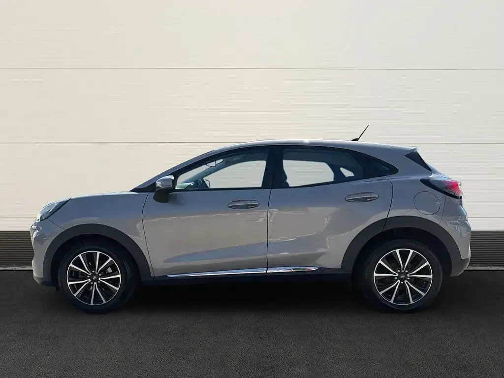 Gebraucht Ford Puma Titanium 125 PS (91 kW) 2020 Silber SUV