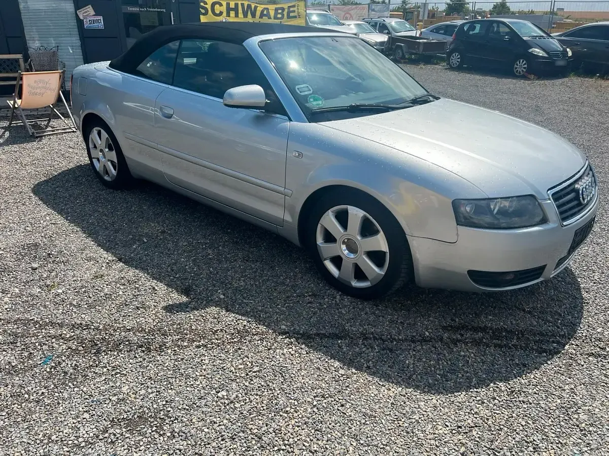 Gebraucht Audi A4 Cabriolet 163 PS (119 kW) 2004 Grau Cabrio
