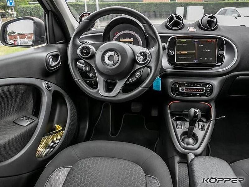 Gebraucht Smart ForFour Electric Drive Exclusive 60 kW (82 PS) 2021 Grau Limousine