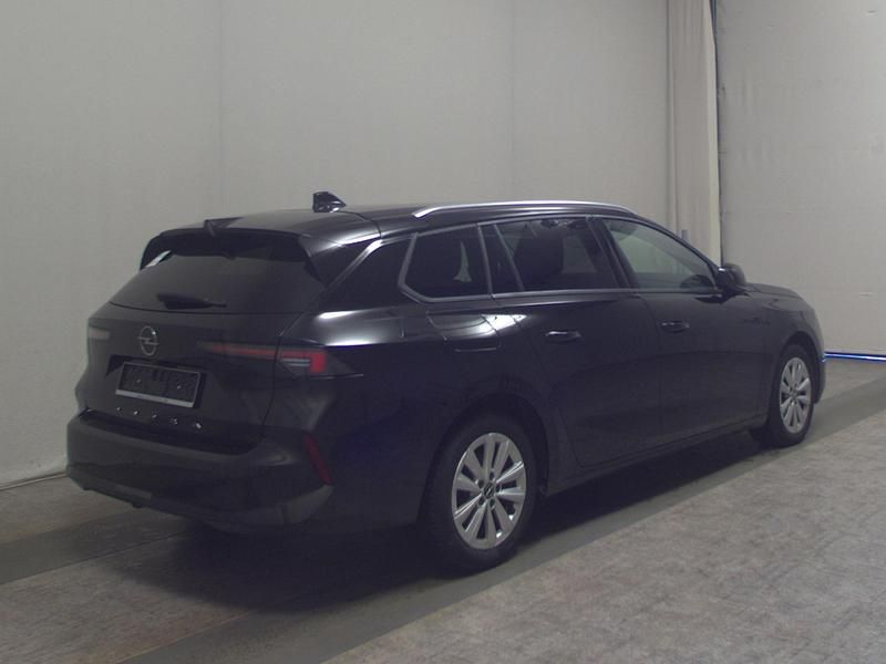 Gebraucht Opel Astra Elegance 131 PS (96 kW) 2023 Lackierung schwarz perla nera/ Kombi