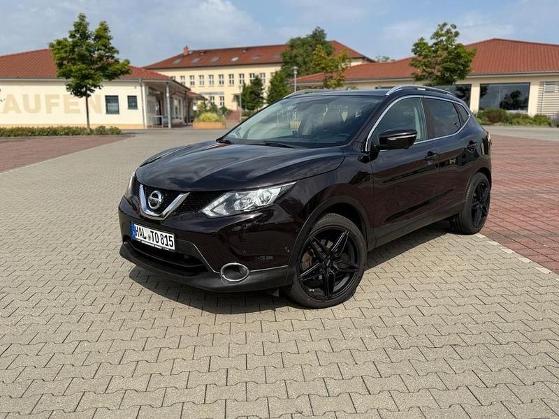 Violet Gebraucht 2014 Nissan Qashqai Tekna+ SUV | 9.500 € (Fairer Preis) - Bild 1/4