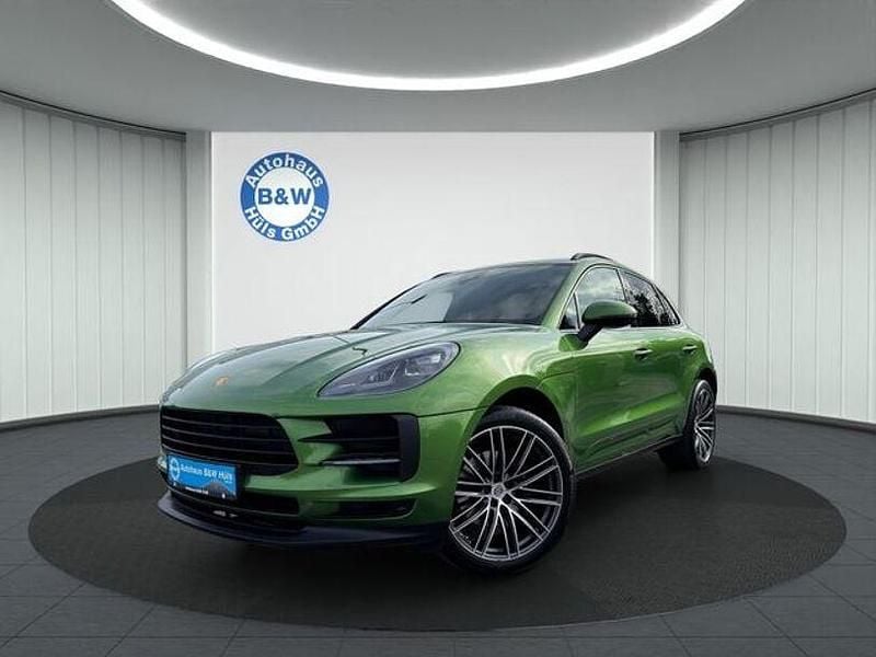 Gebraucht Porsche Macan Sport 245 PS (180 kW) 2018 Mambagrünmetallic SUV
