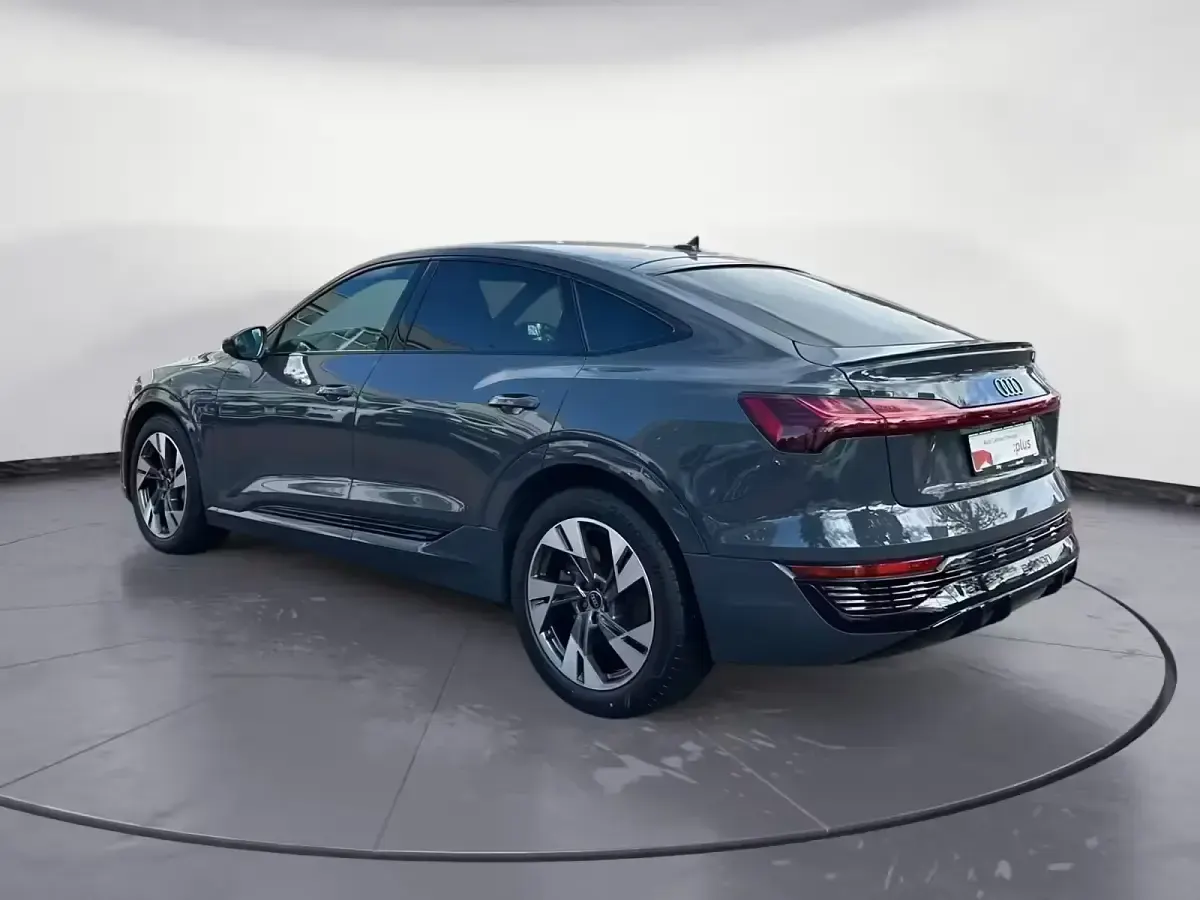Gebraucht Audi Q8 e-tron S-Line 250 kW (340 PS) 2023 Grau SUV