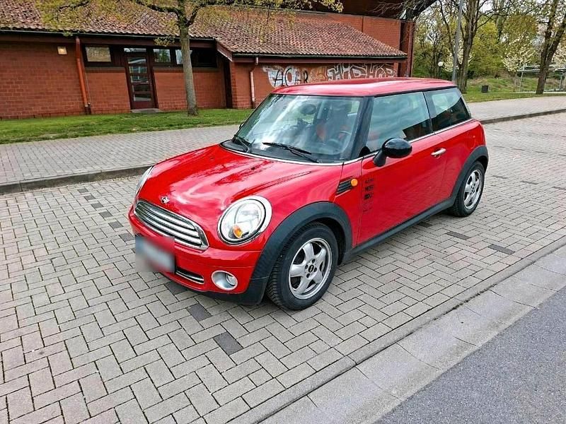 Second-hand Mini ONE 95 CP (69 kW) 2007 Roșu Hatchback