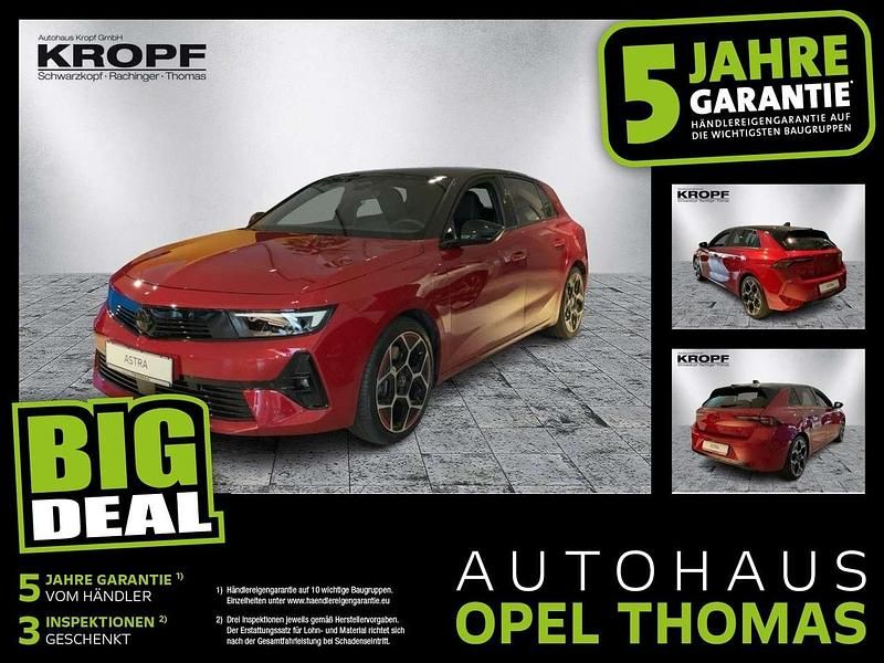 Chili rot/kardio rot Gebraucht 2022 Opel Astra GS Line Limousine | 22.990 € (Fairer Preis) - Bild 1/4