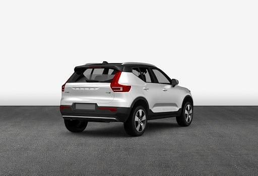 Neu Volvo XC40 Plus 163 PS (119 kW) 2026 Weiß SUV