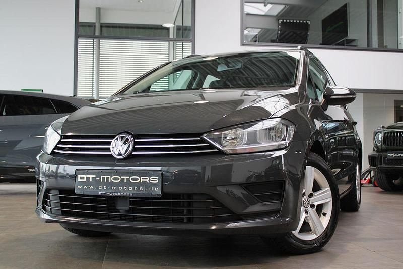 Grau Gebraucht 2017 VW Golf Sportsvan S Van / Kleinbus | 14.500 € (Fairer Preis) - Bild 1/4