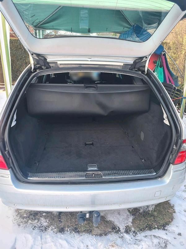 Gebraucht Mercedes E280 231 PS (169 kW) 2007 Silber Kombi
