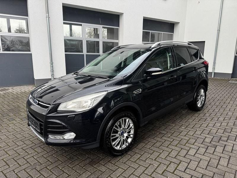 Gebraucht Ford Kuga Titanium 182 PS (133 kW) 2013 Schwarz SUV
