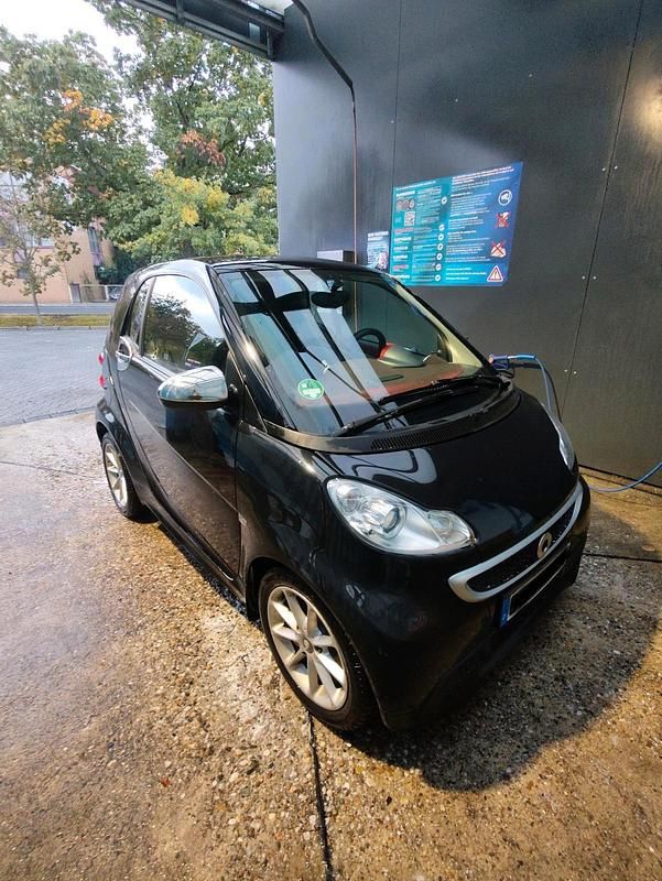 Schwarz Gebraucht 2014 Smart ForTwo Coupé Coupé | 7.000 € - Bild 1/4