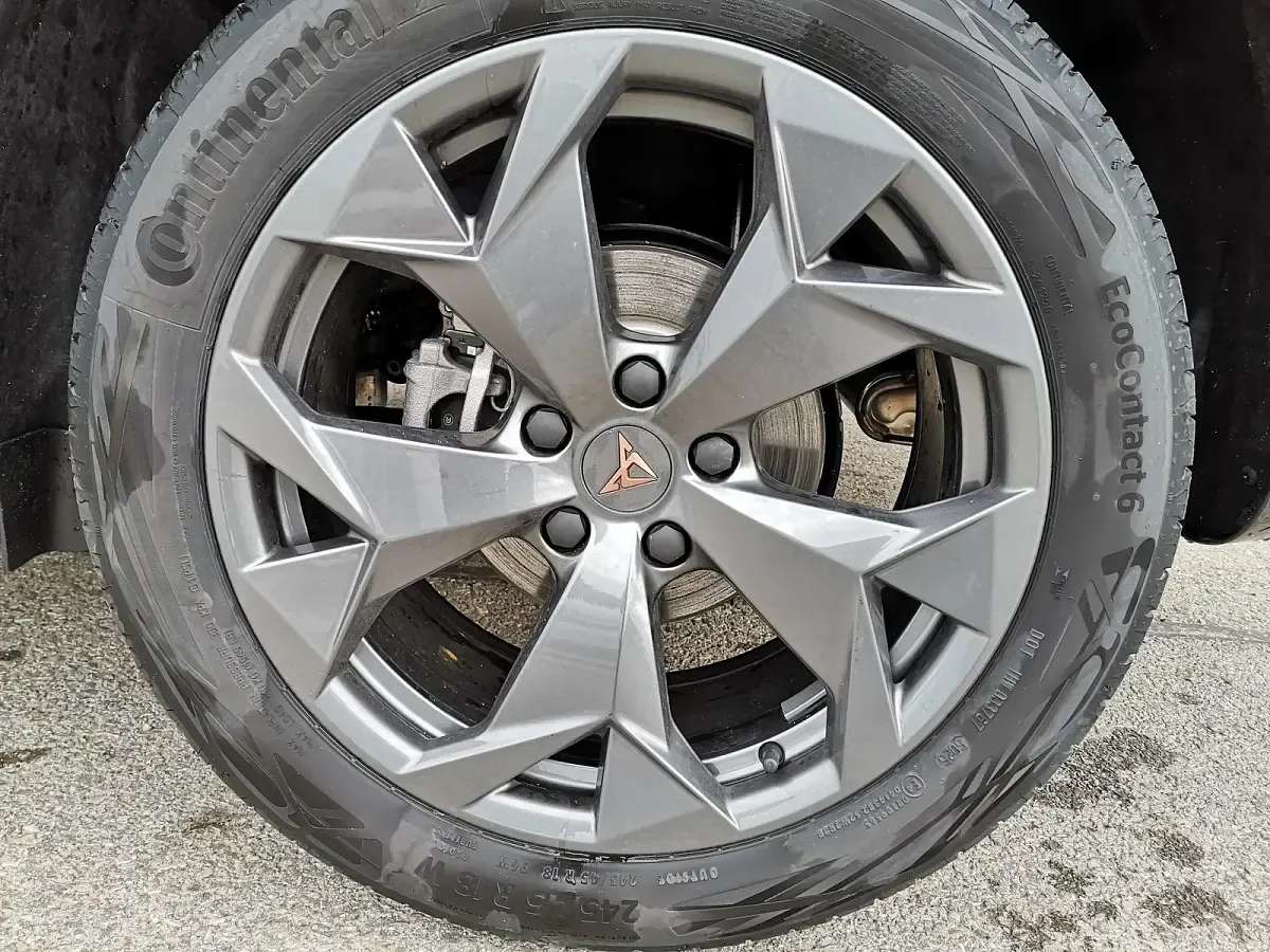 Neu Cupra Formentor 150 PS (110 kW) 2026 Grau (graphenegrau) SUV
