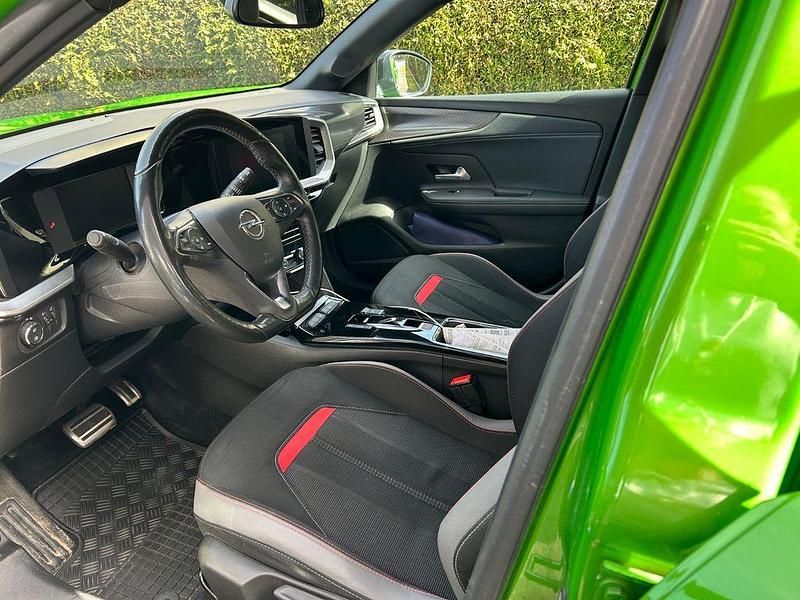 Gebraucht Opel Mokka-e 100 kW (136 PS) 2022 Grün SUV