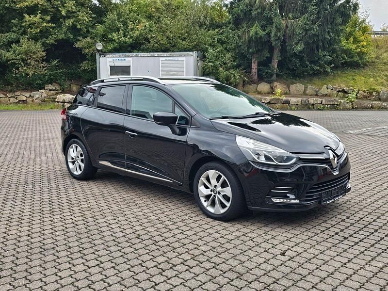 Gebraucht Renault Clio GrandTour LIMITED Deluxe 90 PS (66 kW) 2017 Schwarz Kombi