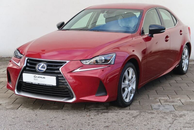 Rot Gebraucht 2018 Lexus IS300h Sport Line Limousine | 19.440 € (Superpreis) - Bild 1/4