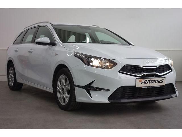 Gebraucht Kia Ceed Vision 160 PS (117 kW) 2022 Cararraweiss Kleinwagen