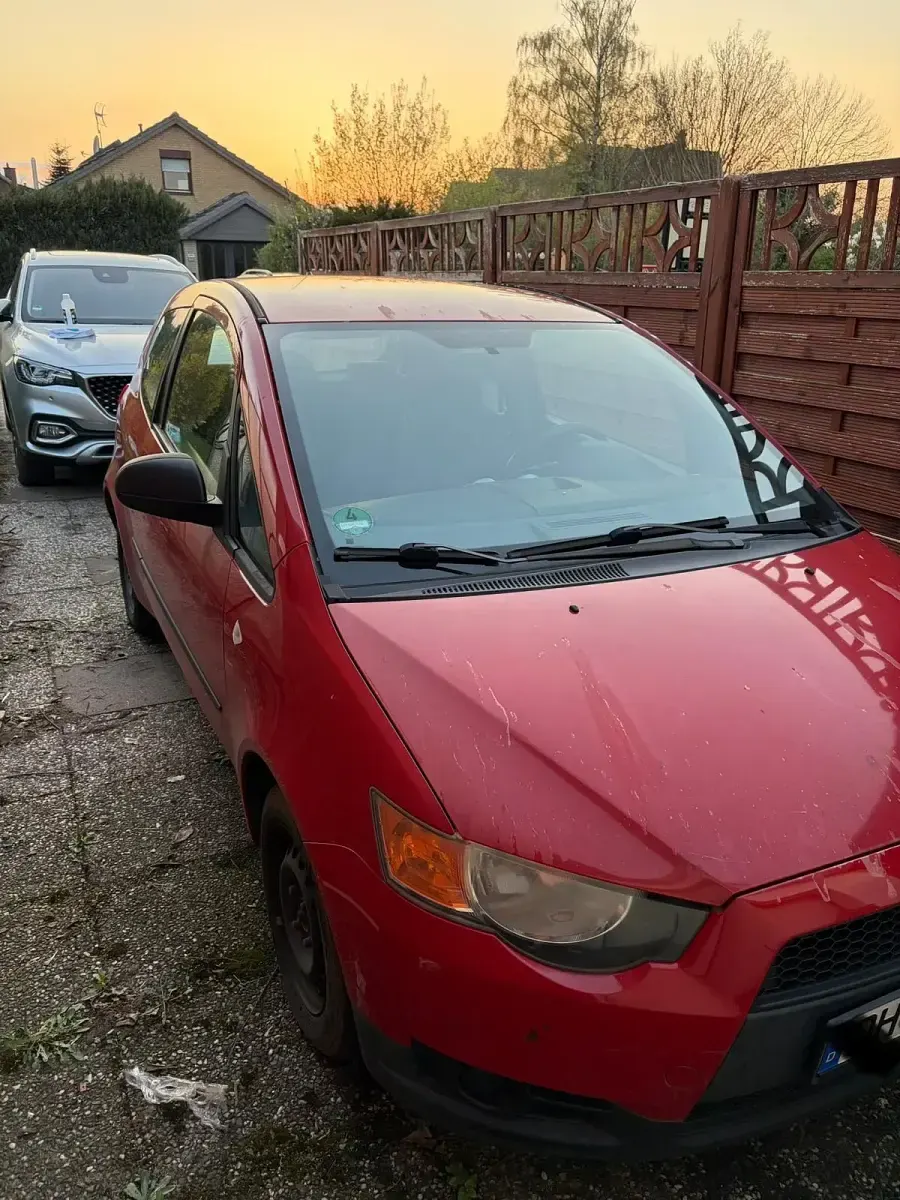 Gebraucht Mitsubishi Colt Top 2010 Rot Kleinwagen