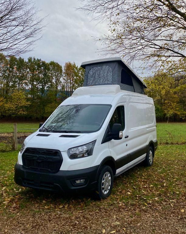 Weiß Gebraucht 2022 Ford Transit Van / Kleinbus | 49.000 € - Bild 1/4