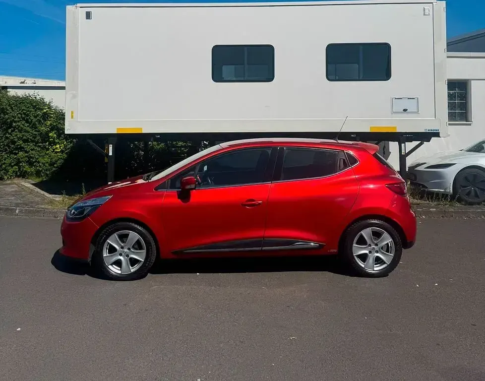 Gebraucht Renault Clio IV Luxe 120 PS (88 kW) 2014 Gold Limousine