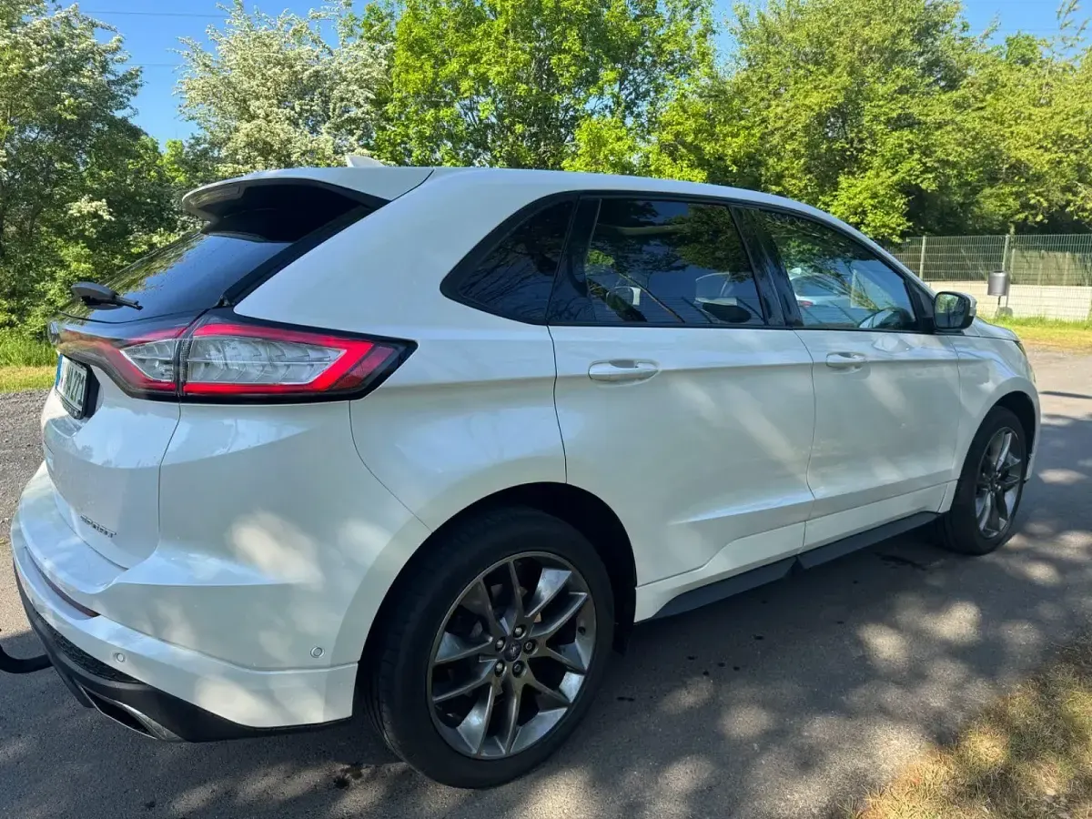 Gebraucht Ford Edge Sport 209 PS (153 kW) 2016 Weiß SUV