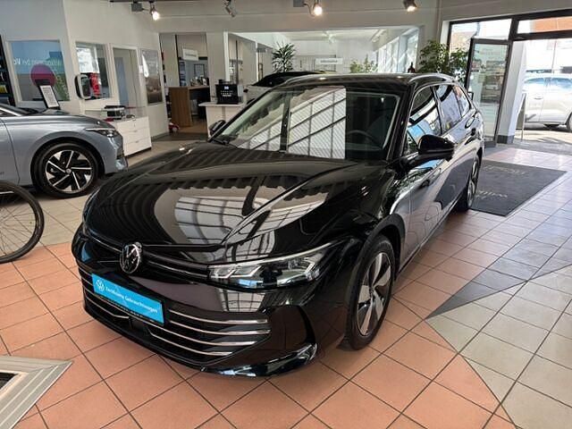 Gebraucht VW Passat Business 150 PS (110 kW) 2024 Schwarz Kombi