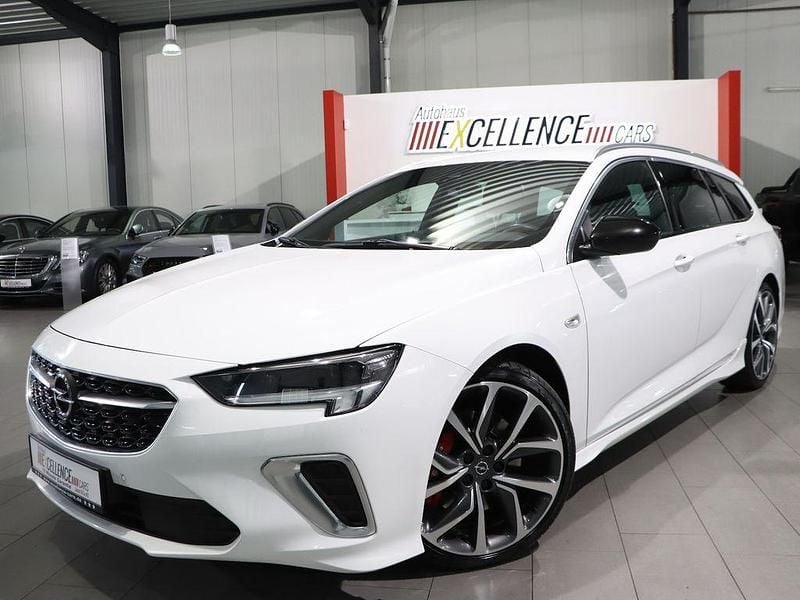Gebraucht Opel Insignia OPC 230 PS (169 kW) 2022 Weiß Kombi