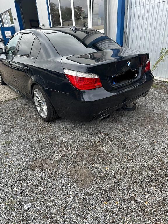 Schwarz Gebraucht 2007 BMW 535 Shadowline Limousine | 12.500 € (Etwas zu teuer) - Bild 1/4