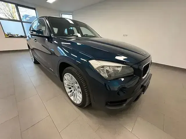 Gebraucht BMW X1 Sport Line 240 PS (176 kW) 2014 Blau SUV