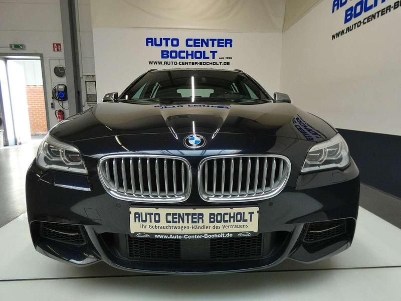 Carbonschwarz metallic Gebraucht 2014 BMW 550 M Sport Kombi | 25.900 € (Fairer Preis) - Bild 1/4