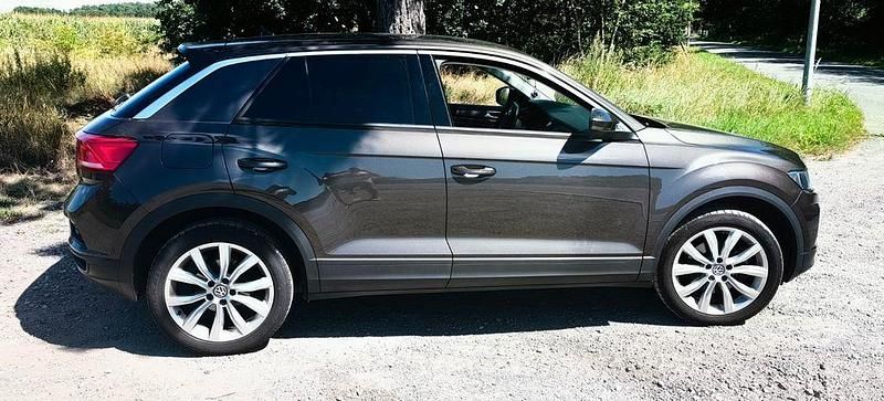Gebraucht VW T-Roc 116 PS (85 kW) 2018 Braun SUV