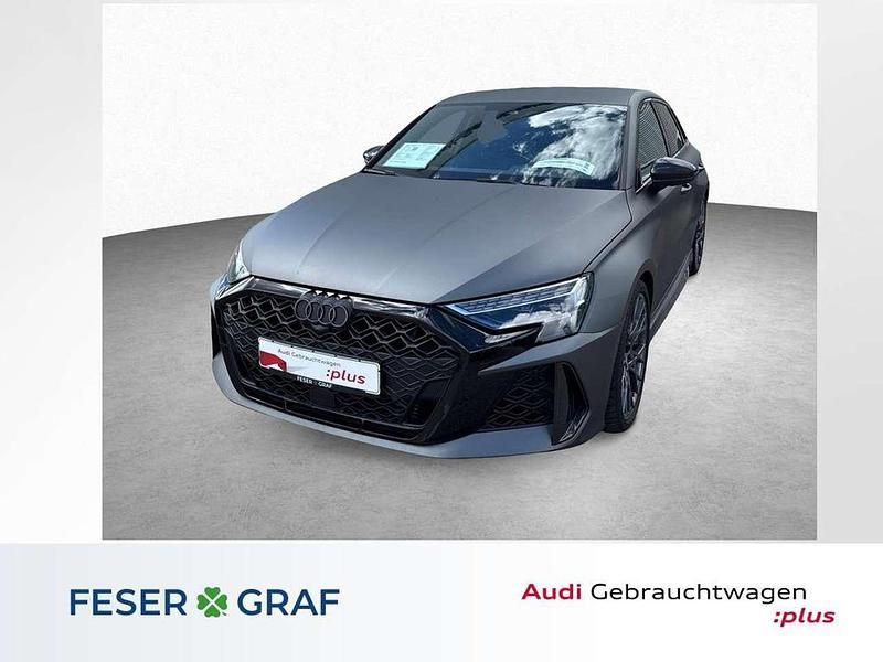 Matteffektlackierung audi e... Gebraucht 2024 Audi RS3 Kleinwagen | 68.890 € (Etwas zu teuer) - Bild 1/4