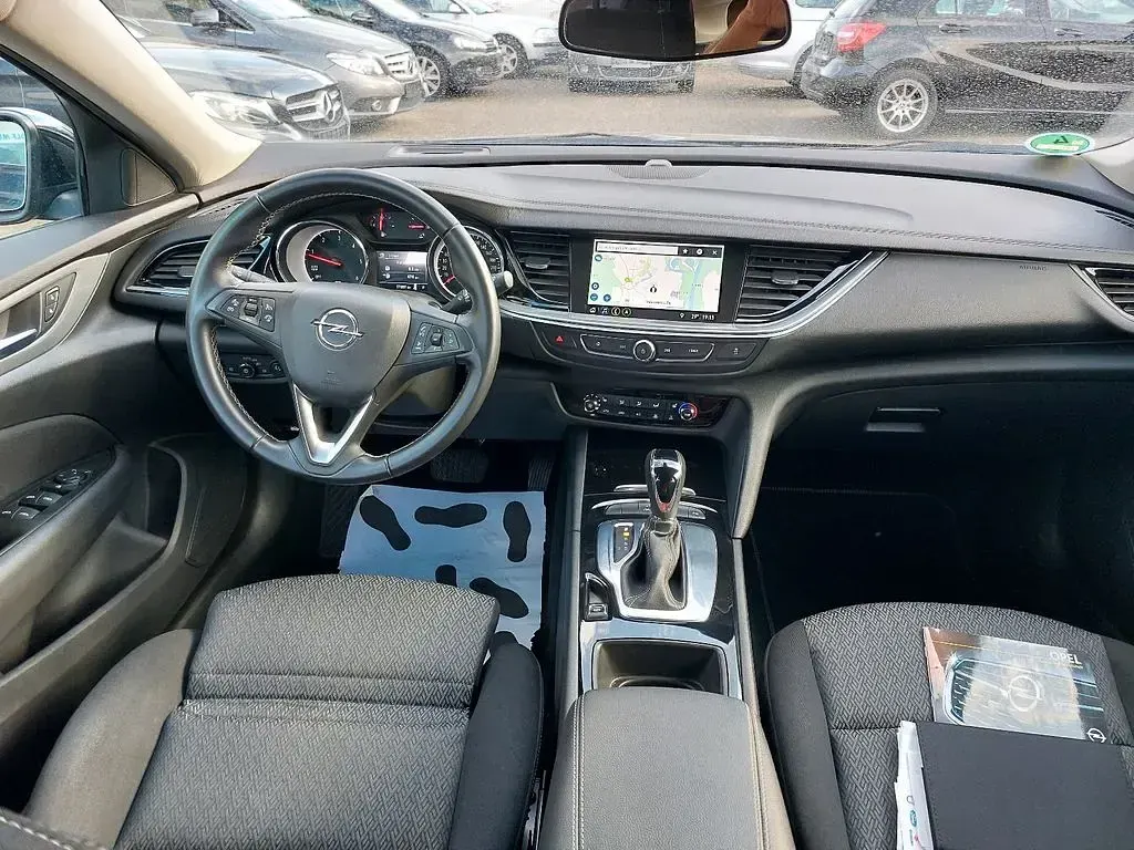 Gebraucht Opel Insignia Business Edition 170 PS (125 kW) 2018 Schwarz Limousine