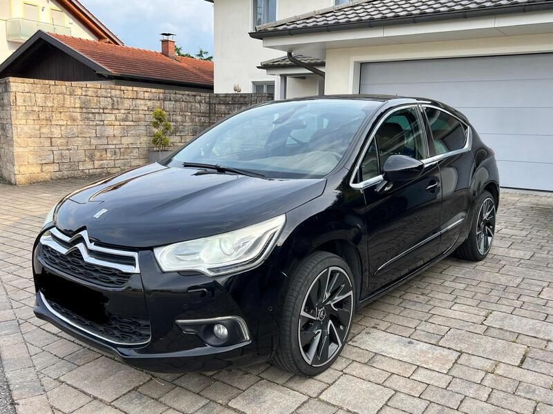 Schwarz Gebraucht 2012 Citroën DS4 So Chic Kleinwagen | 4.700 € (Guter Preis) - Bild 1/4