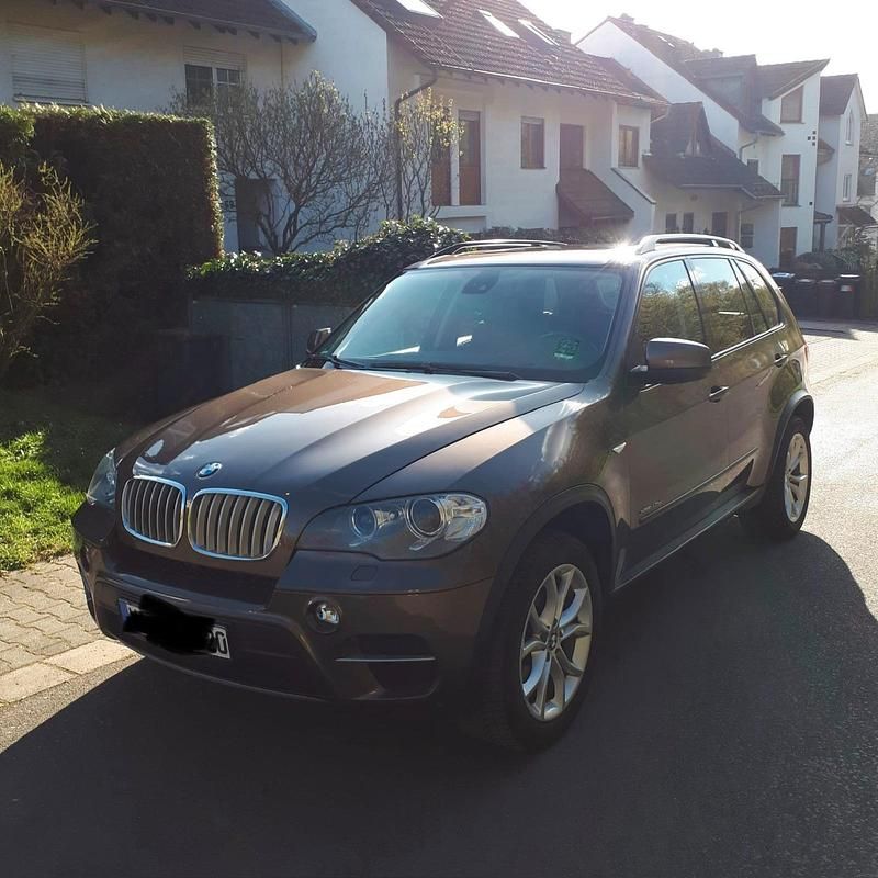 Gebraucht BMW X5 306 PS (225 kW) 2011 Braun SUV