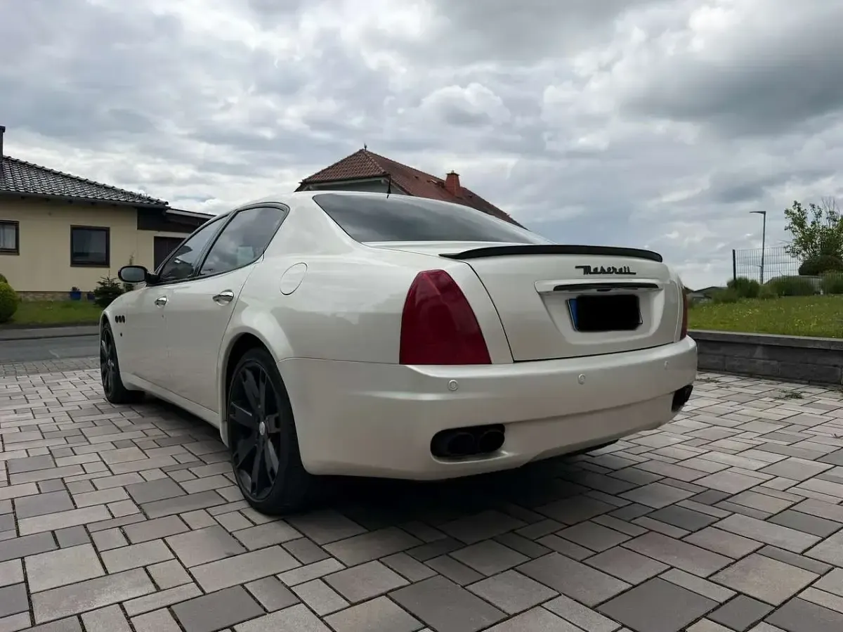 Gebraucht Maserati Quattroporte GT 400 PS (294 kW) 2007 Weiß Limousine