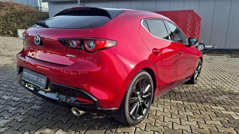 Gebraucht Mazda 3 186 PS (136 kW) 2024 Soul red crystal m Limousine
