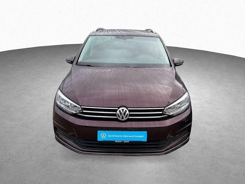 Gebraucht VW Touran Highline 190 PS (139 kW) 2018 Crimson red metallic Van / Kleinbus