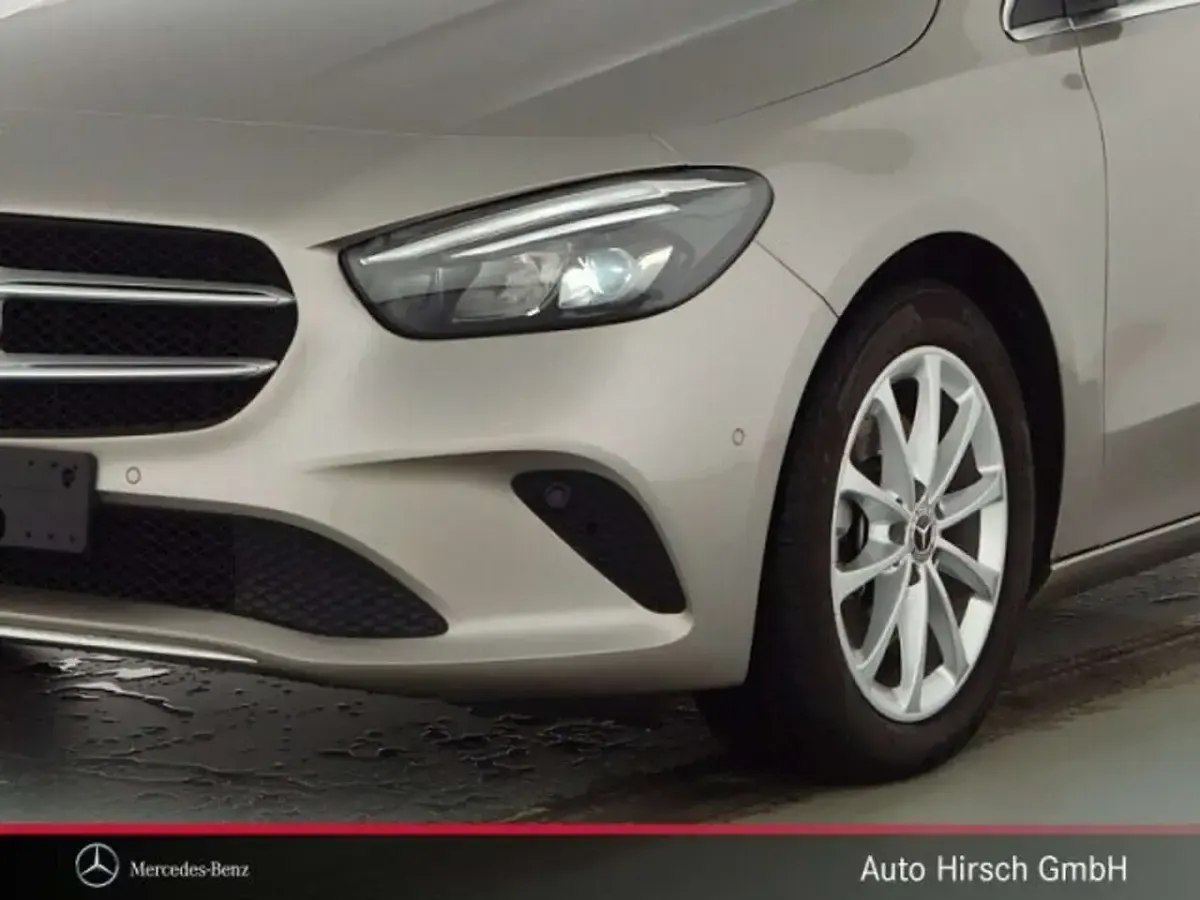 Gebraucht Mercedes B220 Progressive 190 PS (139 kW) 2020 Mojavesilbermet. Van / Kleinbus