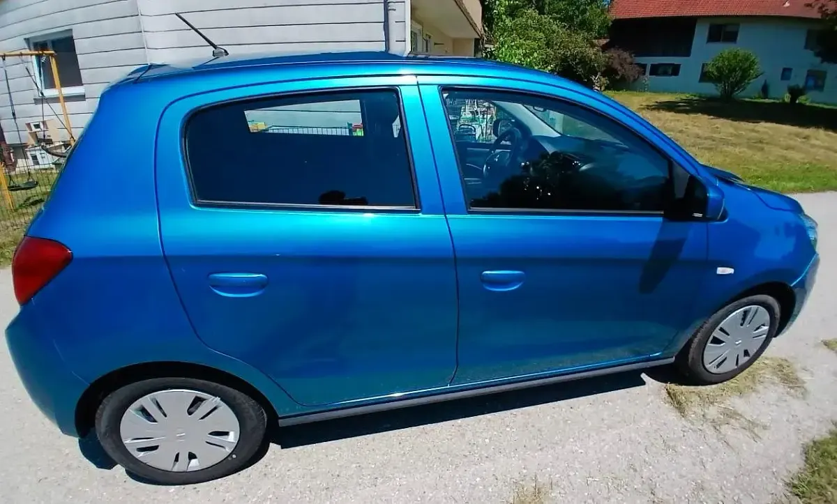 Gebraucht Mitsubishi Space Star 70 PS (51 kW) 2020 Blau Kleinwagen