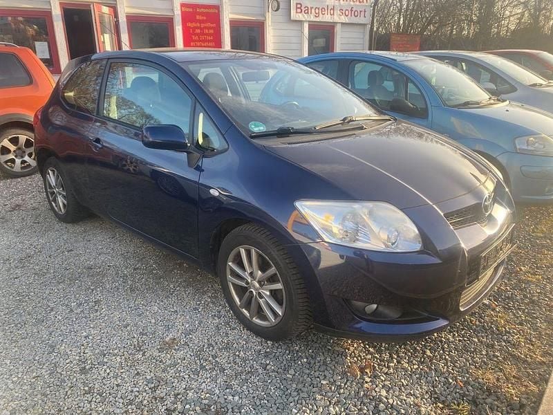 Gebraucht Toyota Auris 124 PS (91 kW) 2008 Blau Kleinwagen