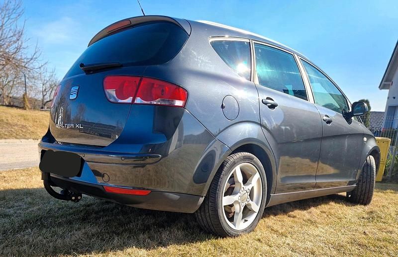 Gebraucht Seat Altea XL 125 PS (91 kW) 2011 Van / Kleinbus