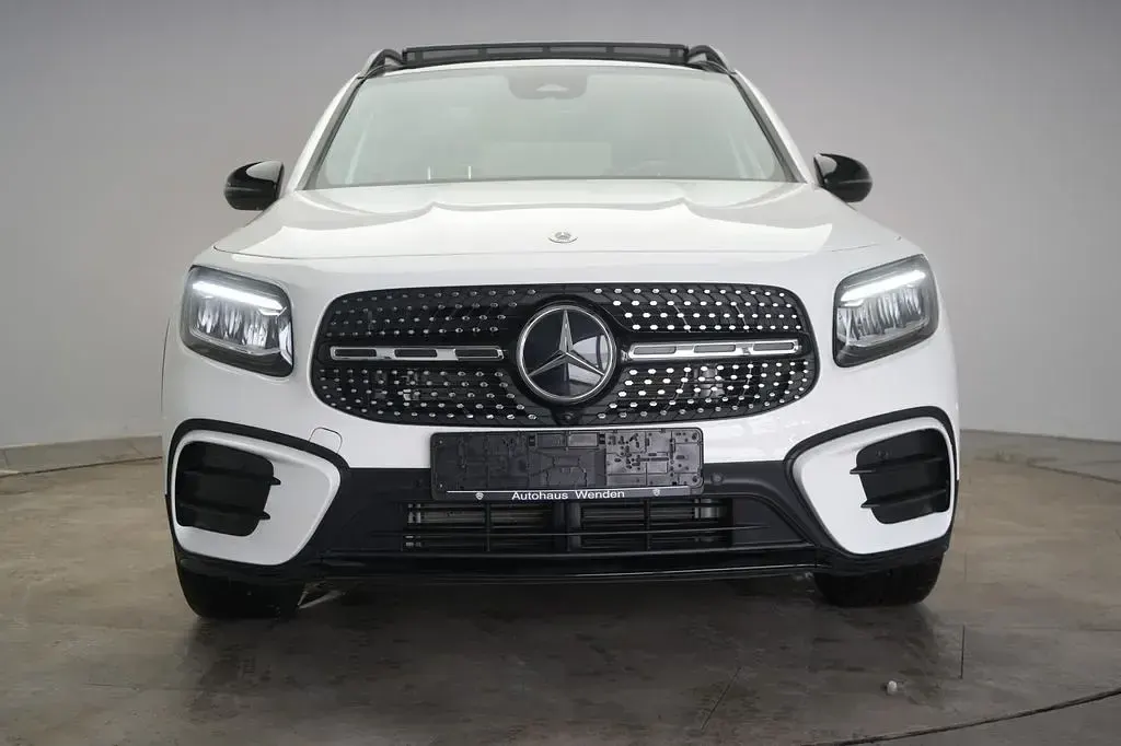Gebraucht Mercedes GLB220 Advanced Plus 190 PS (139 kW) 2025 Weiß SUV