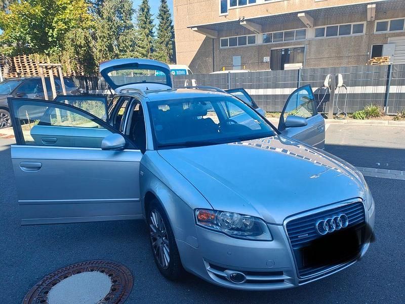 Silber Gebraucht 2007 Audi A4 Kombi | 2.300 € (Guter Preis) - Bild 1/4