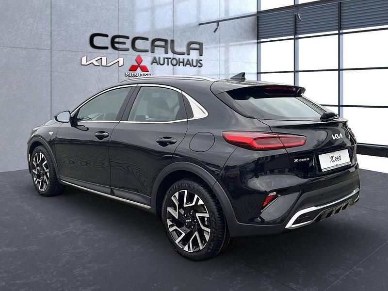 Neu Kia XCeed Vision 150 PS (110 kW) 2026 Schwarz SUV
